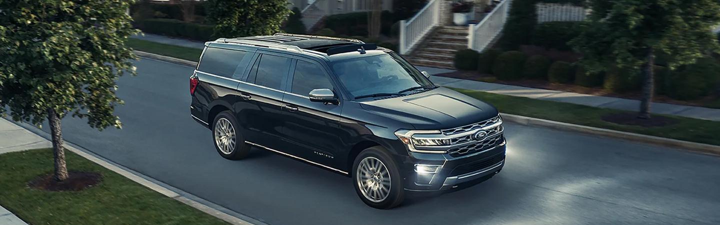 2022 Ford Expedition slider1