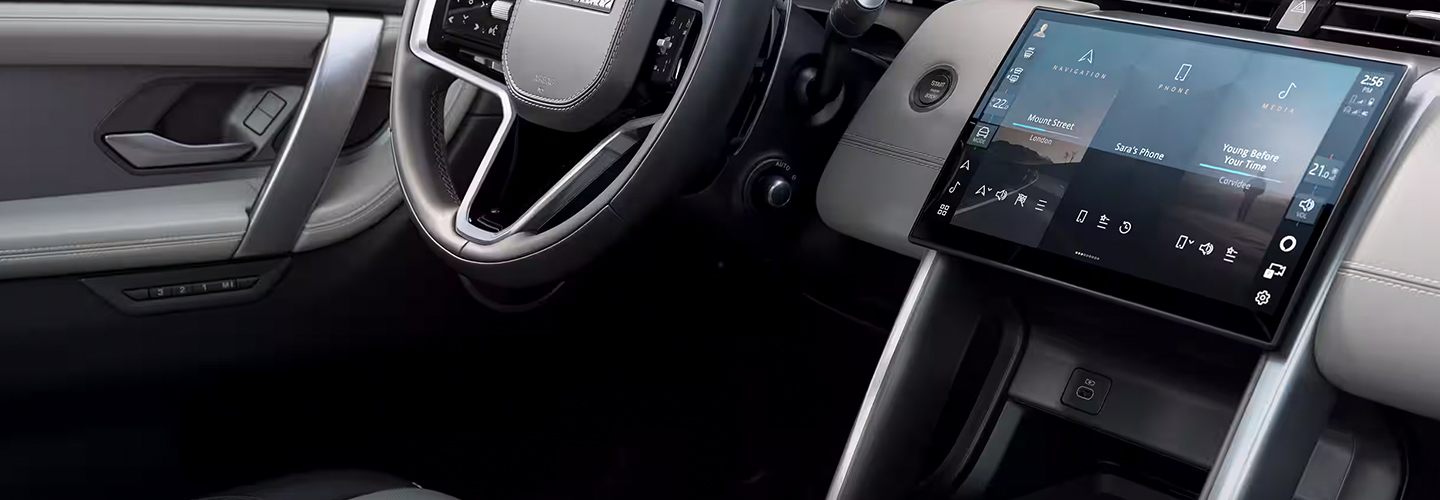2024 Discovery Sport interior black