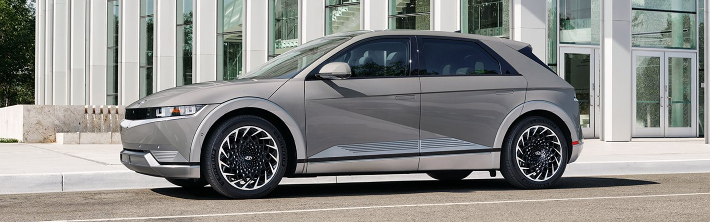 2022 Hyundai IONIQ 5 EV slider1