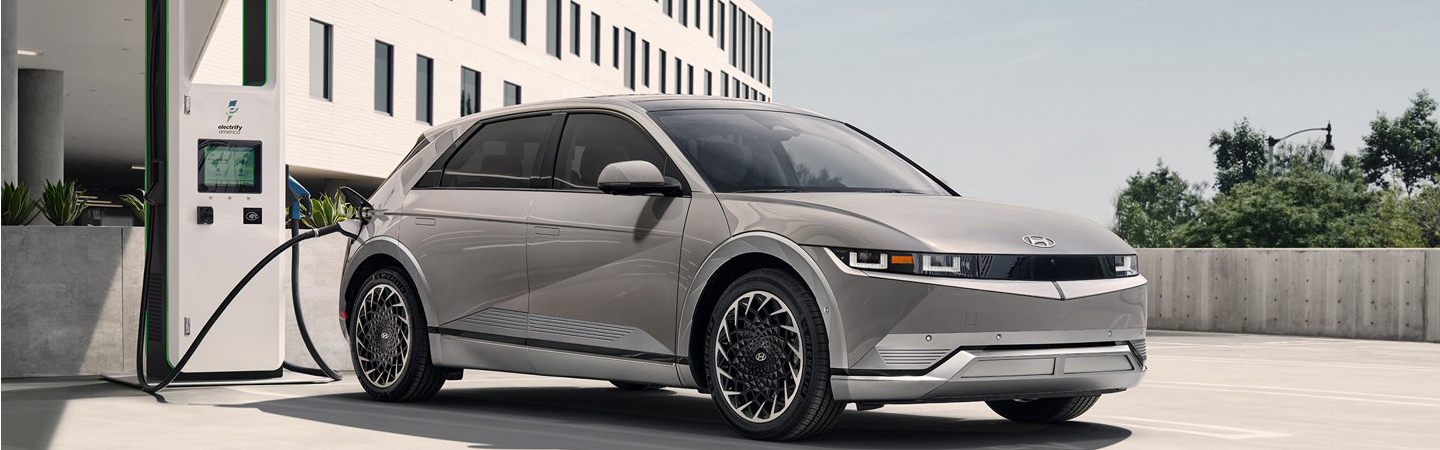 2022 Hyundai IONIQ 5 EV slider2