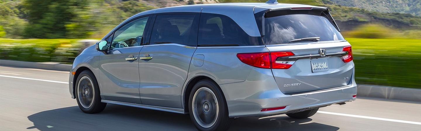 Angled view of the 2021 Honda Odyssey in motion