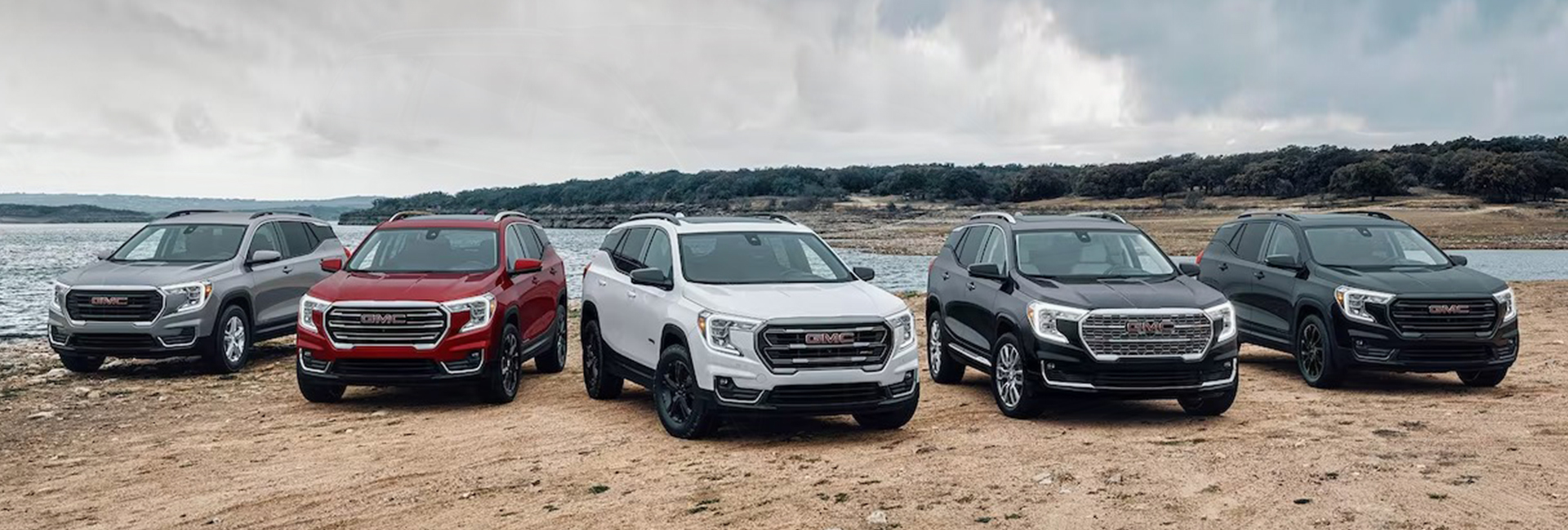 2023 GMC Terrain exteriorimage