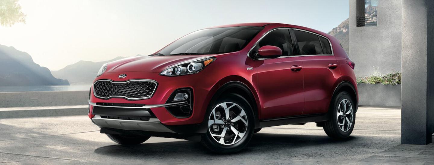 2022 Kia Sportage parked front side view
