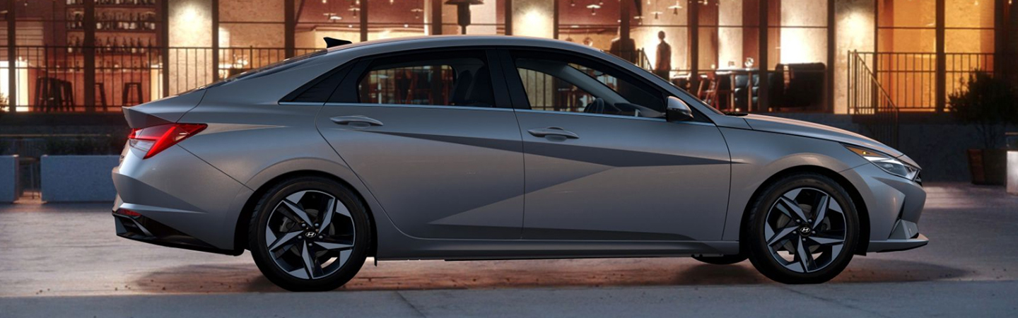 2022 Hyundai Elantra slider3