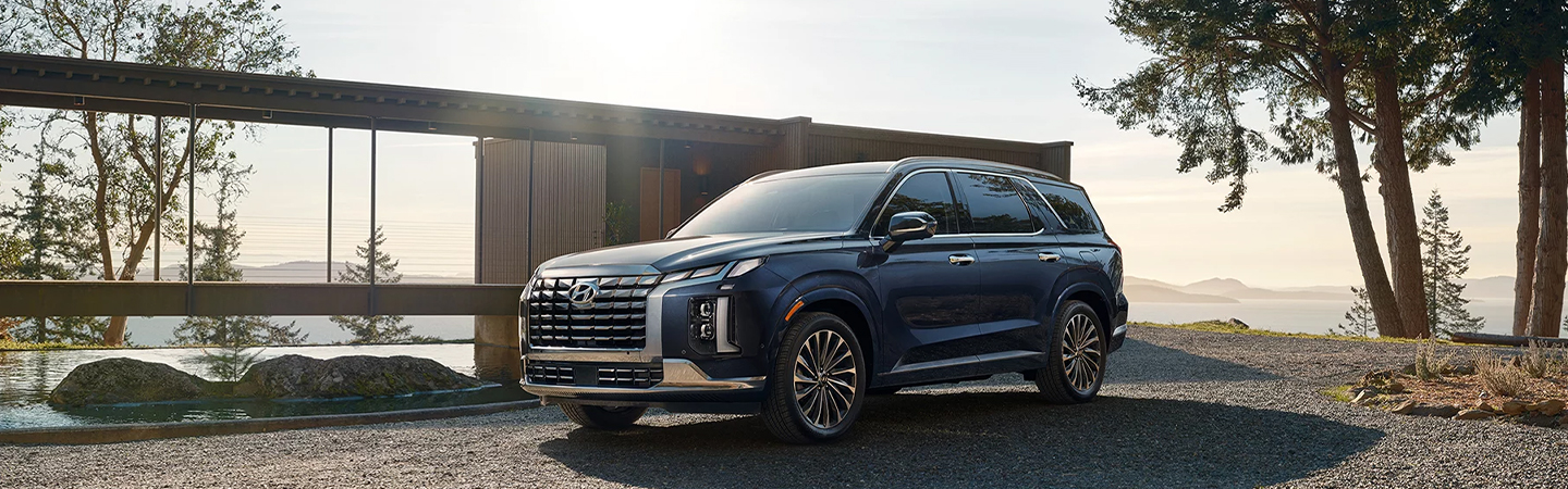 Comparing the 2023 Hyundai Palisade vs. Honda Pilot slider1