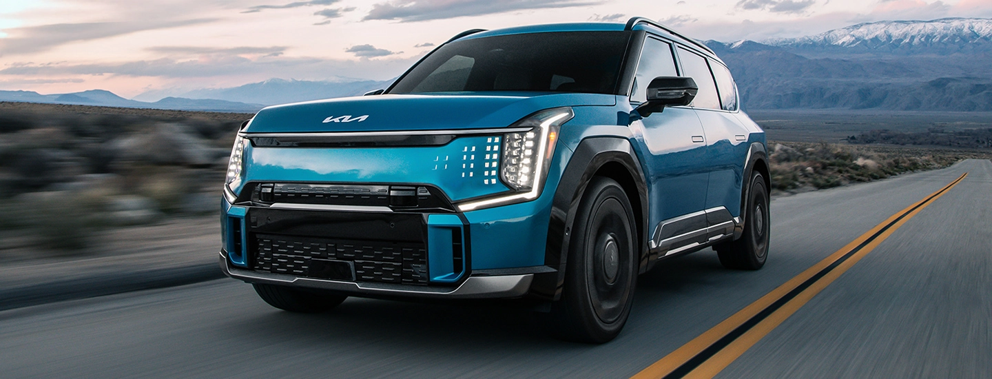 2024 Kia EV9 vs Rivian R1S