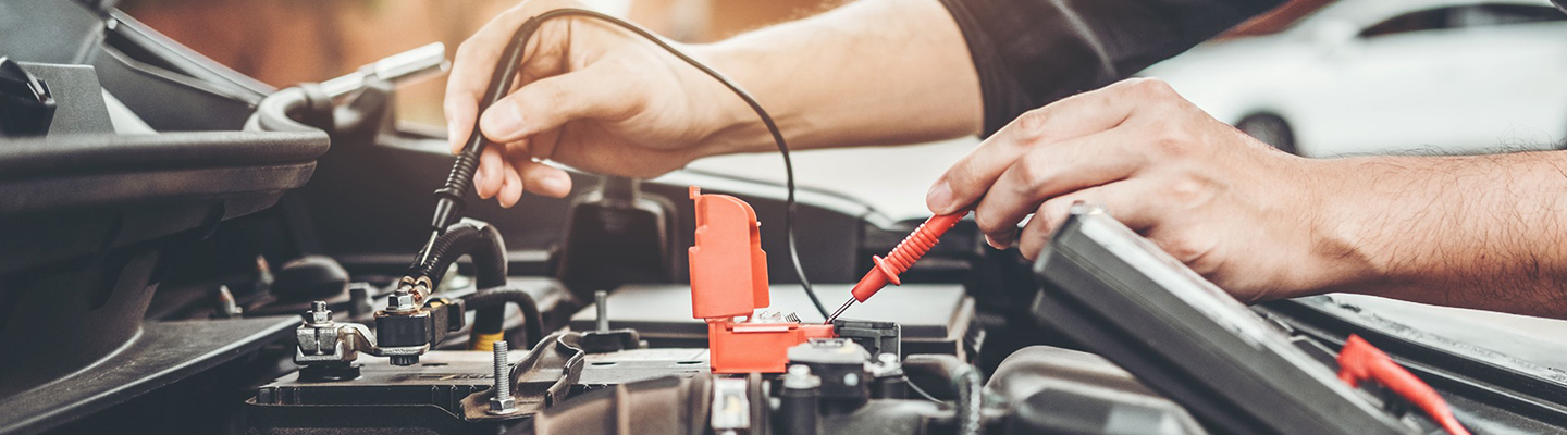 Welcome to the Premiere Nissan Certified Service Center in Brooklyn Park