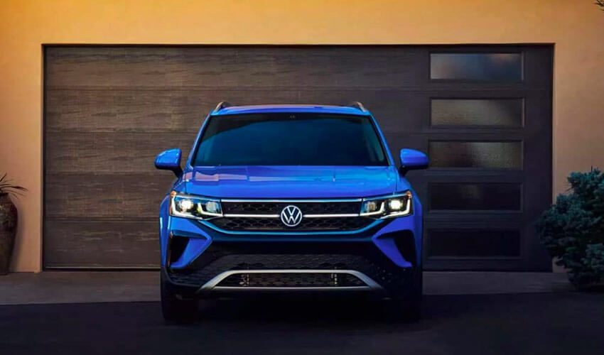 VW Taos image