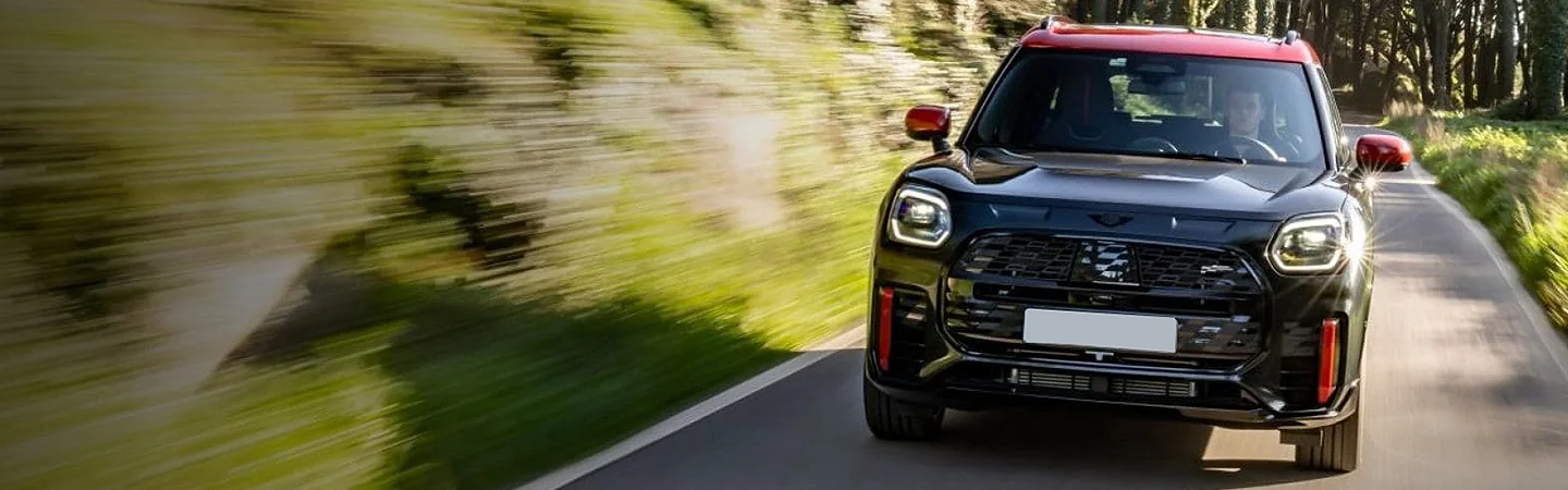 MINI JCW Countryman ALL4 driving