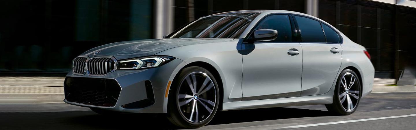 2023 BMW 3 Series Specs slider1