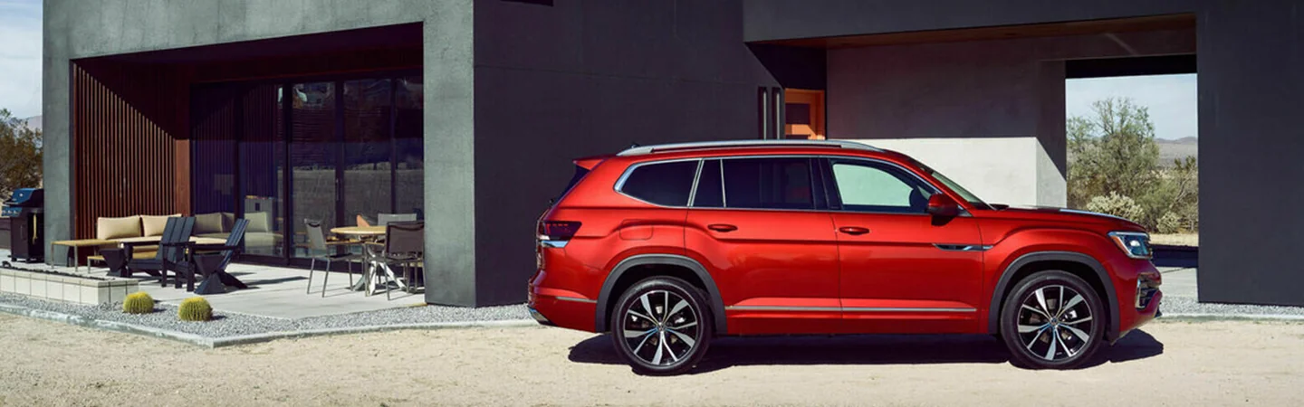 2024 Volkswagen Atlas Specs red color and side view