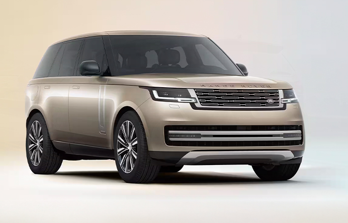 2024 Range Rover Performance Features front view