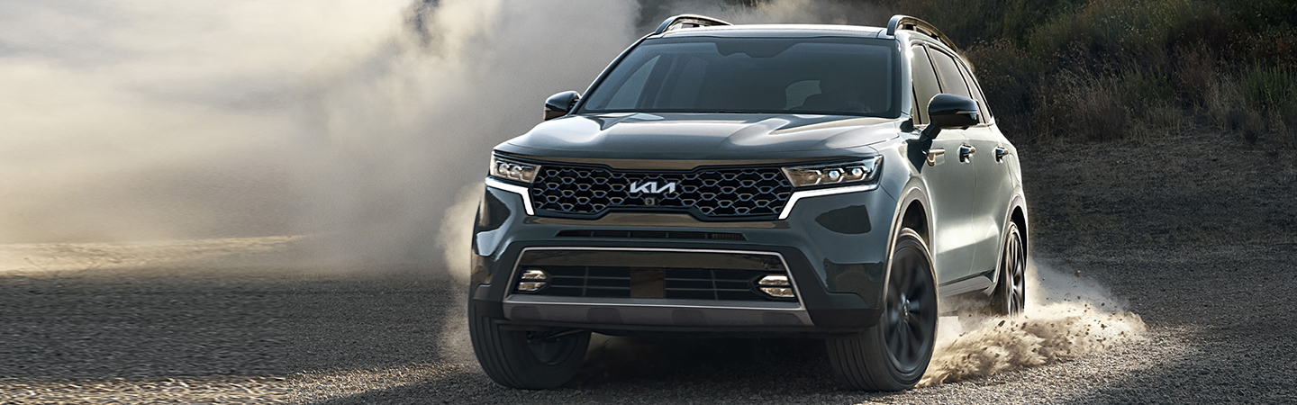 2023 Kia Sorento  slide1