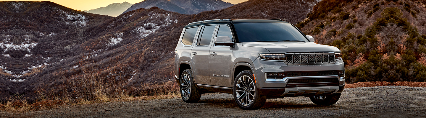 Luxury Tech in the 2022 Jeep Grand Wagoneer