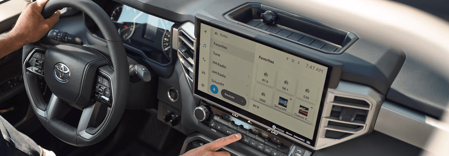 2022 Toyota Tundra Pickup Truck dash