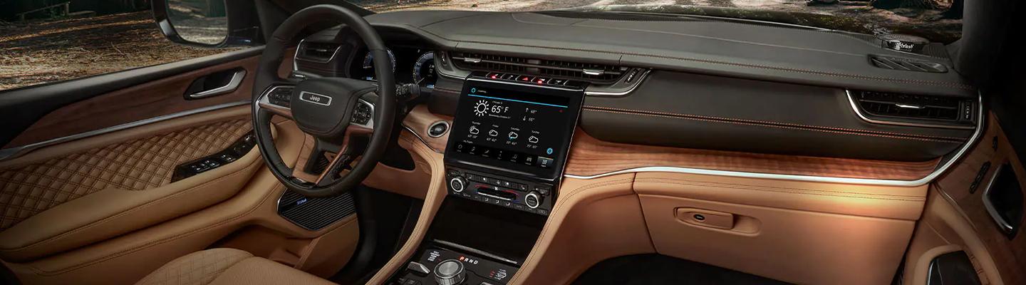 Advanced Tech Features of the 2022 Jeep Grand Cherokee