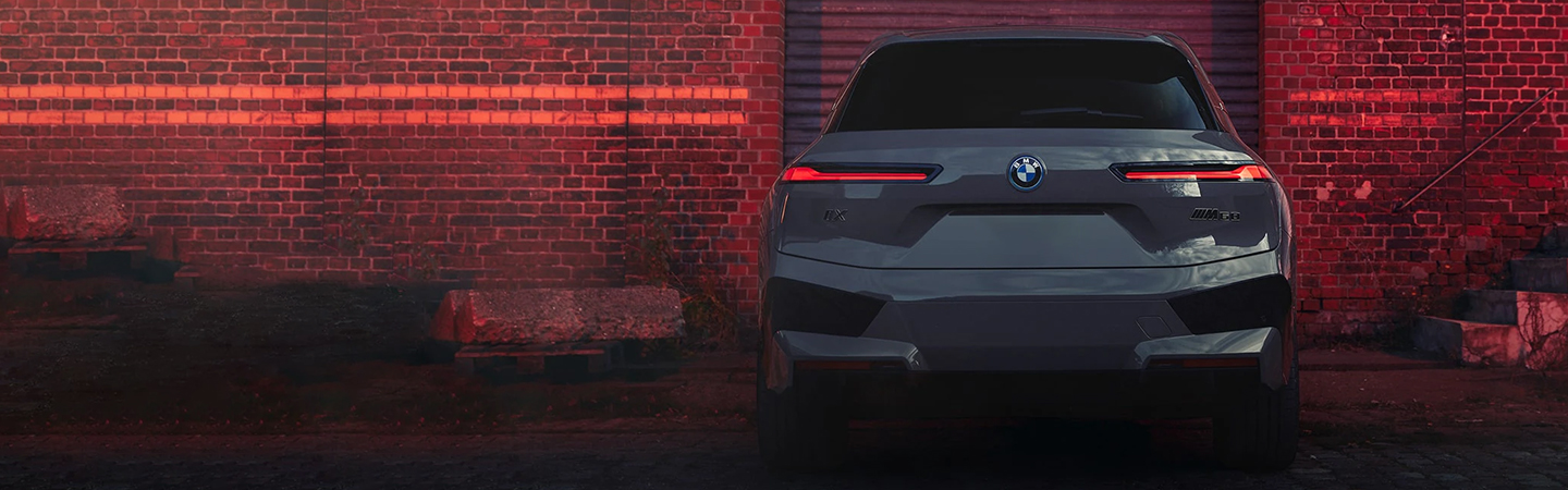 2023 BMW iX slider4