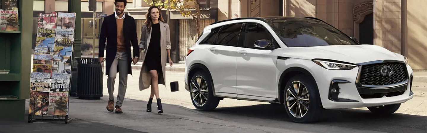 INFINITI QX50 with husband and whife