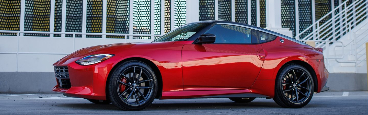2023 Nissan Z Specs red sideview