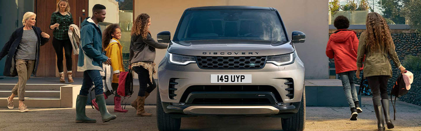 2022 Land Rover Discovery slider2