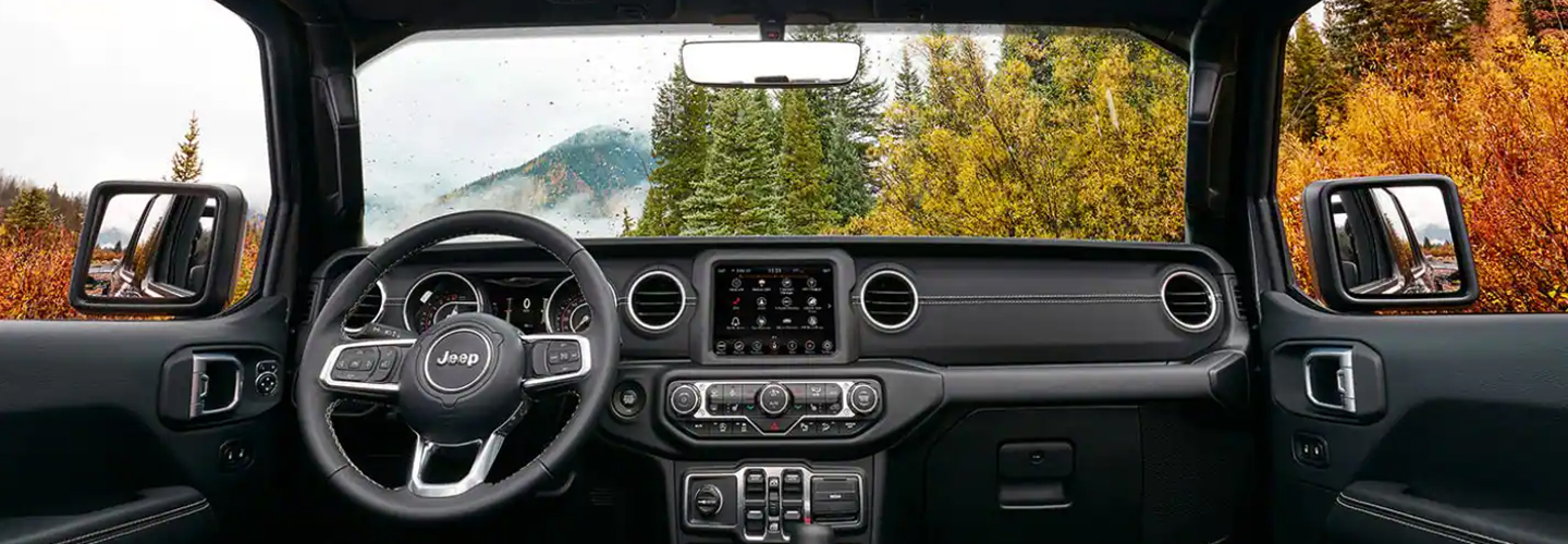 2023 Jeep Wrangler interiorimage