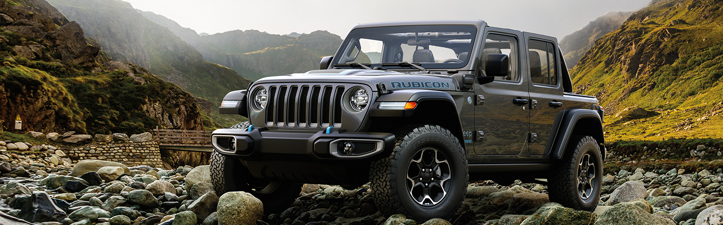 2023 Jeep Wrangler slider1