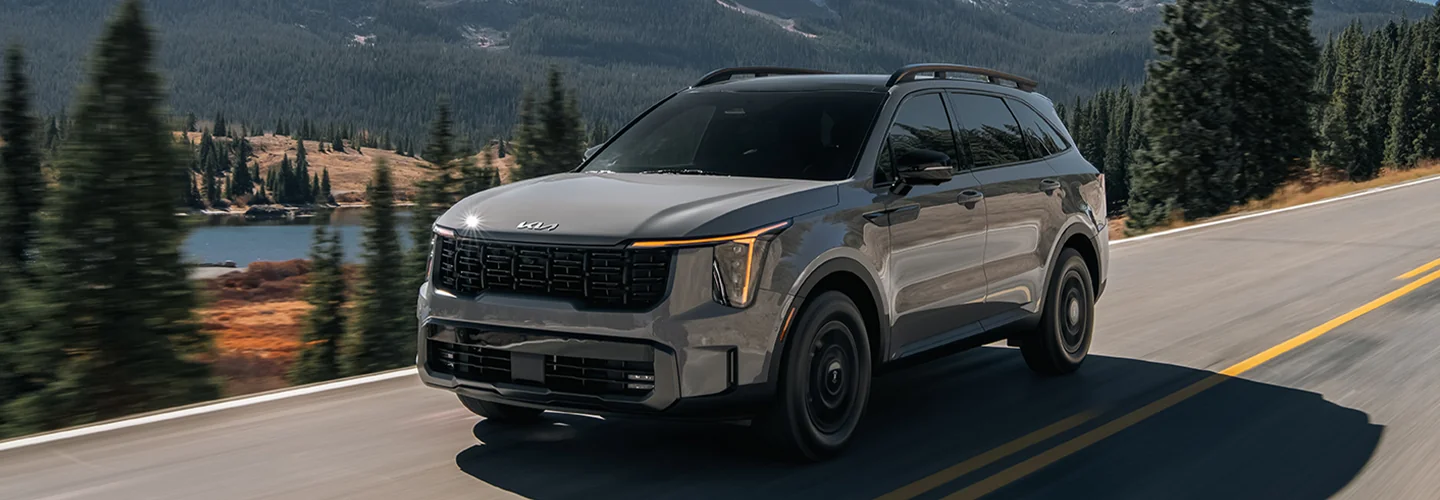 front view of a gray 2025 Kia Sorento SUV