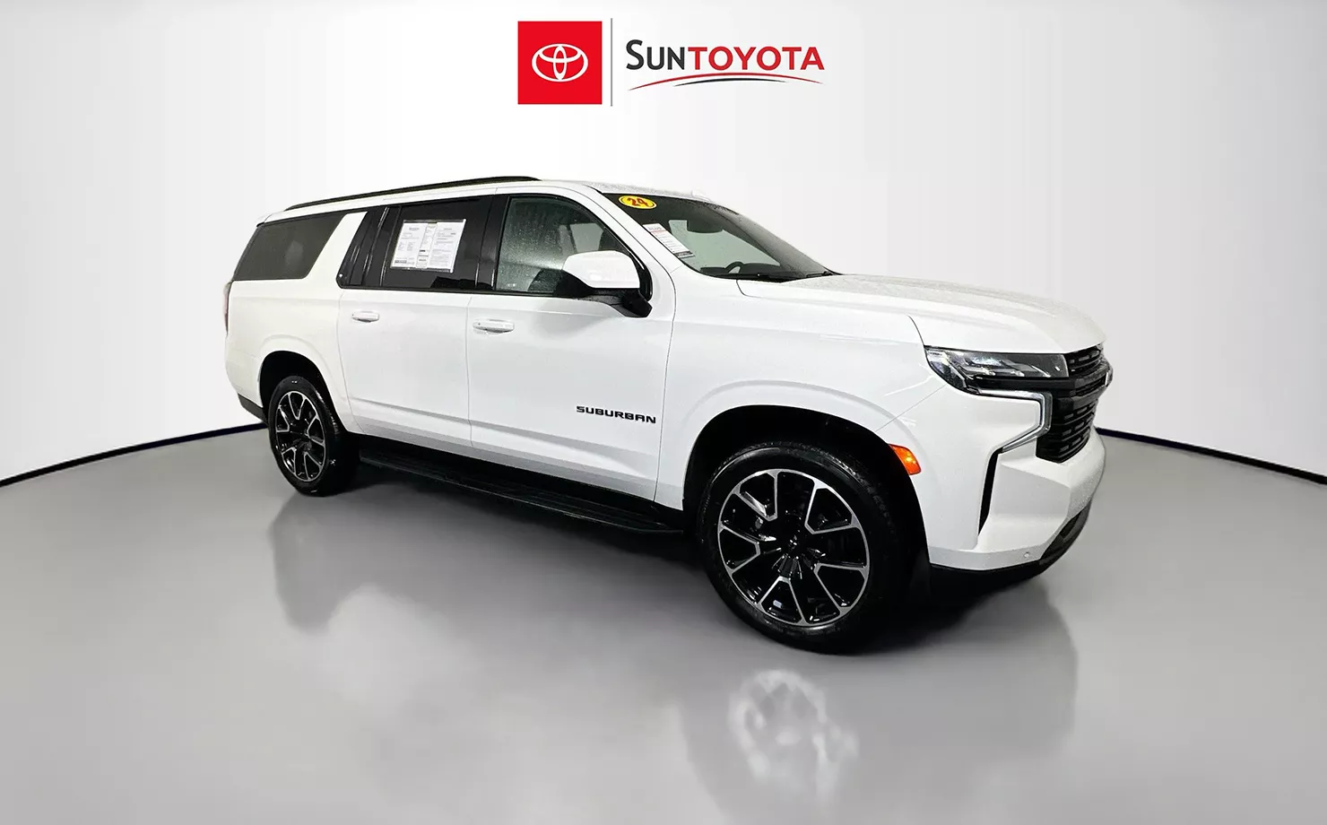 2024 Chevrolet Suburban RST