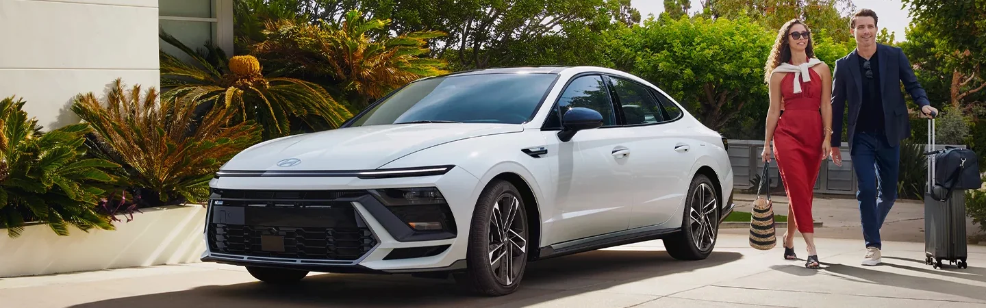 2024 Hyundai Sonata vs Toyota Camry whitecolor frontview