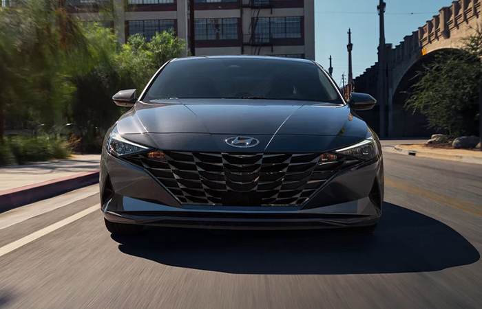 2023 Hyundai Elantra enteriorsmall-1