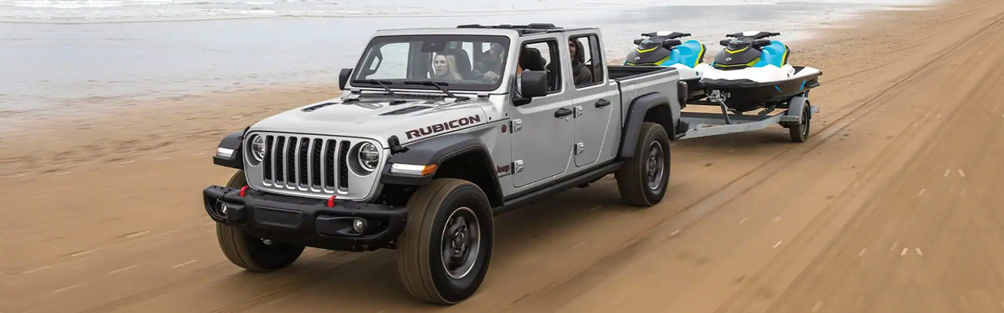 2022 Jeep Gladiator Specs & Features Slide1