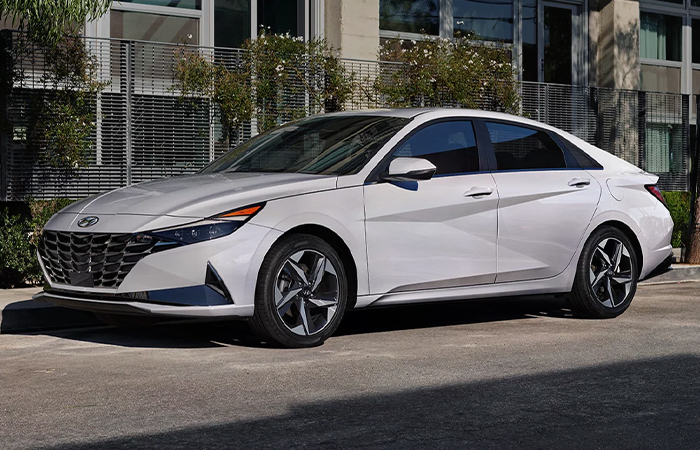 2023 Hyundai Elantra exteriorsmall-2