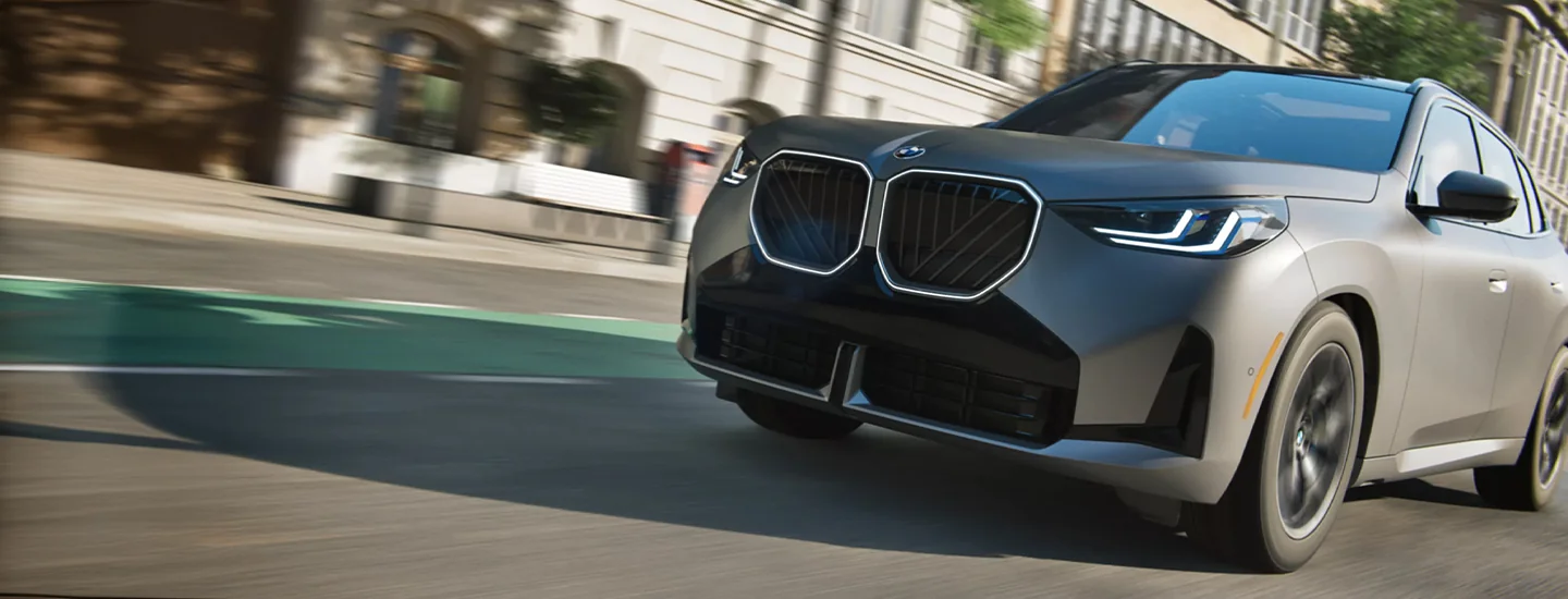 2025 BMW X3 xDrive30 in motion