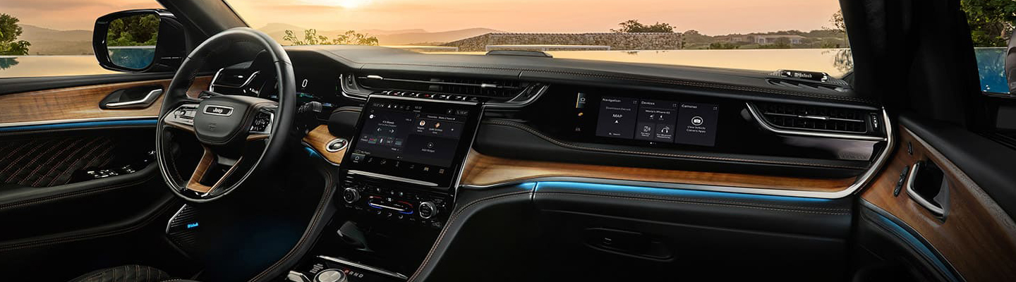 2023 Jeep Grand Cherokee Safety & Tech