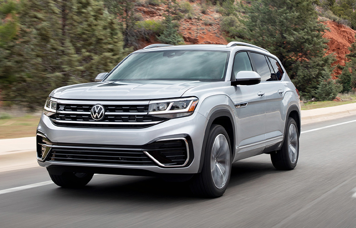 2023 Volkswagen Atlas exteriorsmall-2 