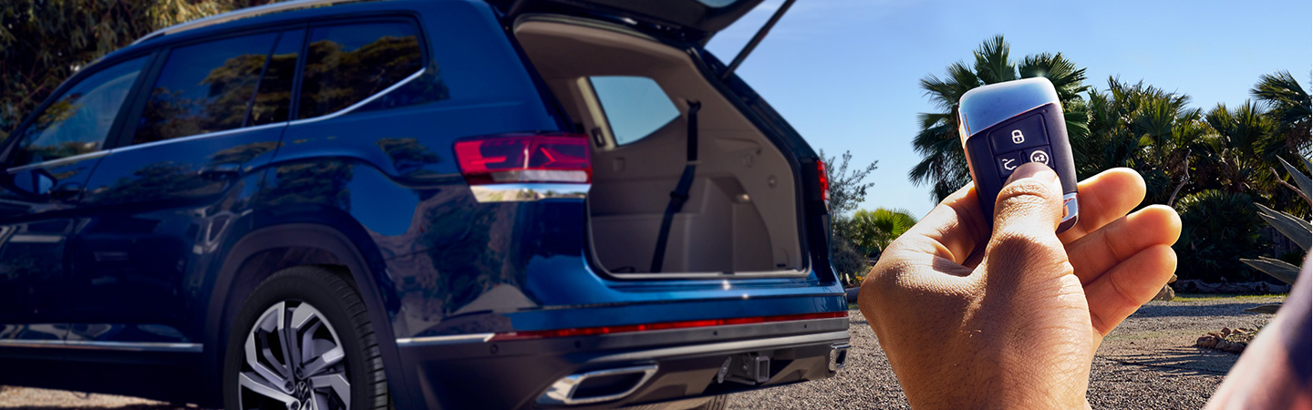 2023 Volkswagen Atlas Slider3