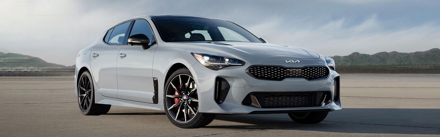 2022 Kia Stinger driving