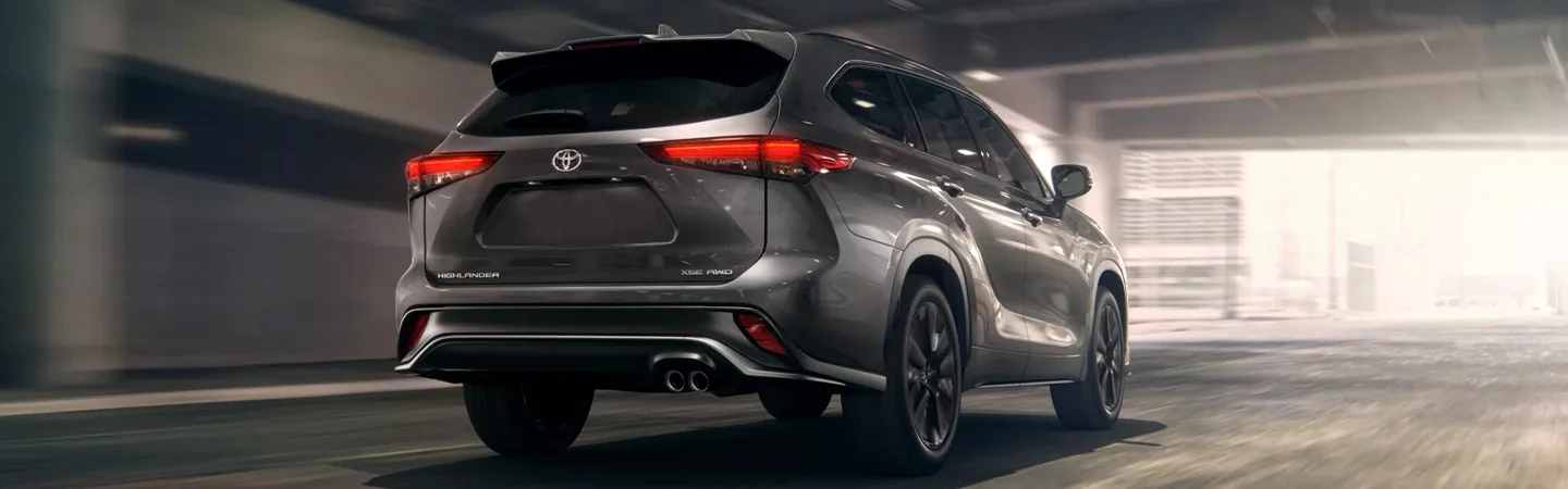 Toyota Highlander rear view