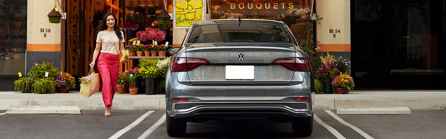 2023 Volkswagen Jetta Specs & Features Slide4