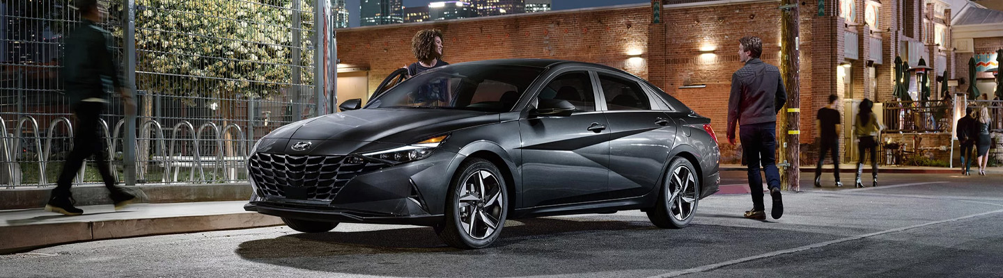 2023 Hyundai Elantra Limited Overview