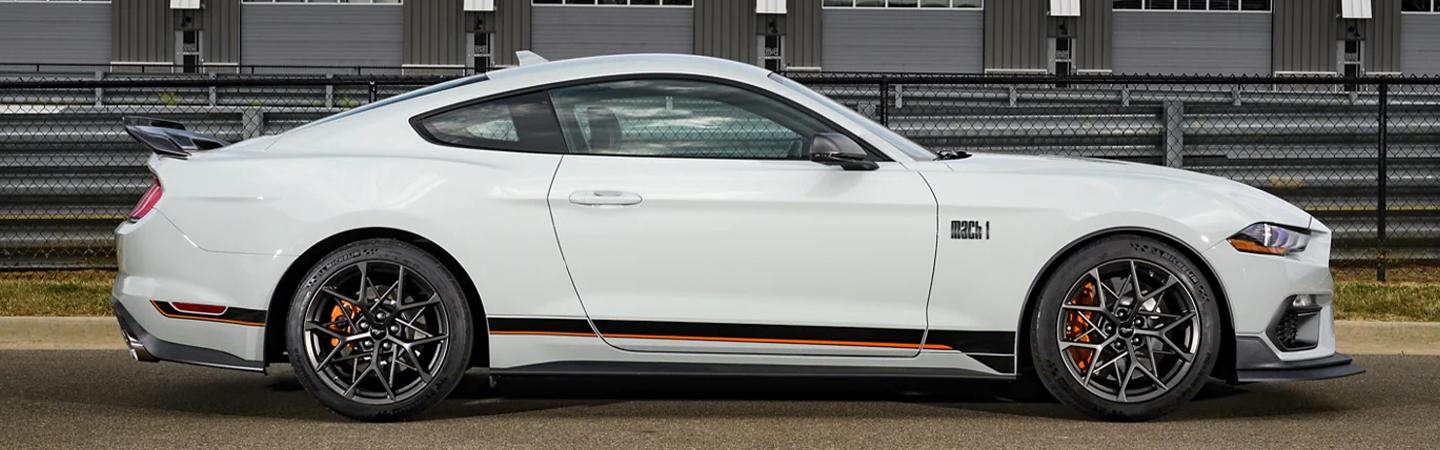 2022 Ford Mustang Specs and Features slider1