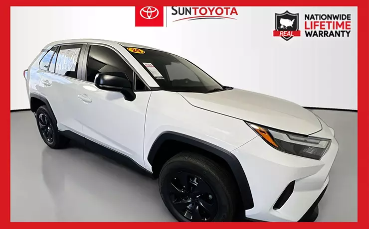 2024 Toyota RAV4 LE