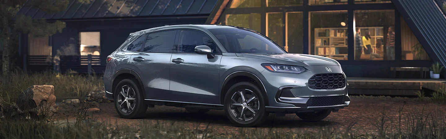 silver 2025 Honda HR-V LX