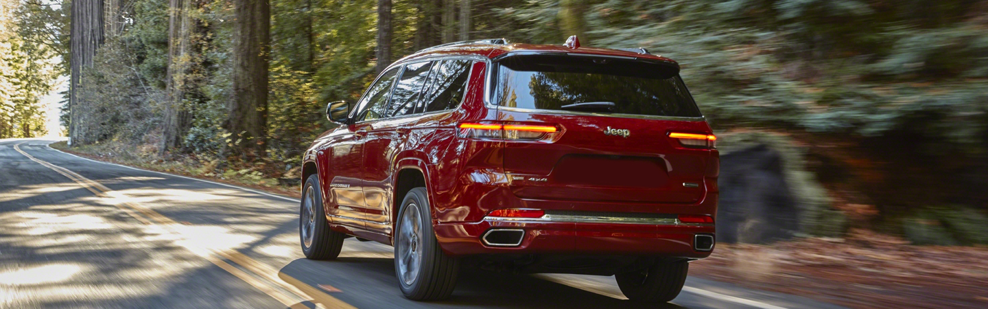 2023 Jeep Grand Cherokee Specs & Features slider4