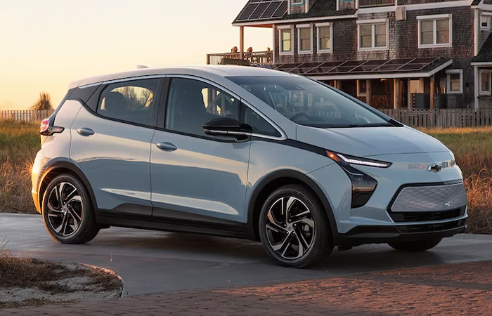 2023 Chevrolet Bolt EV Trims exteriorsmall-2