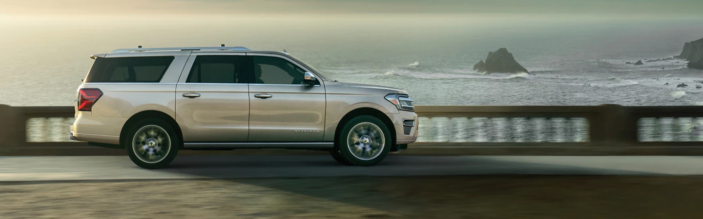 2023 Ford Expedition Specs and Features slider1