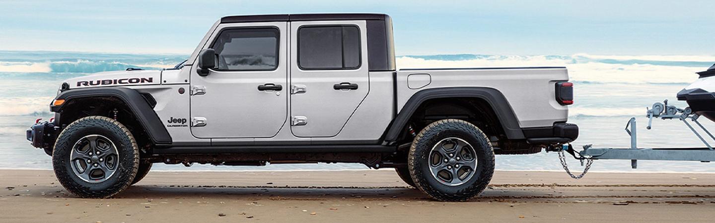 Side view of a white 2021 Jeep Gladiator