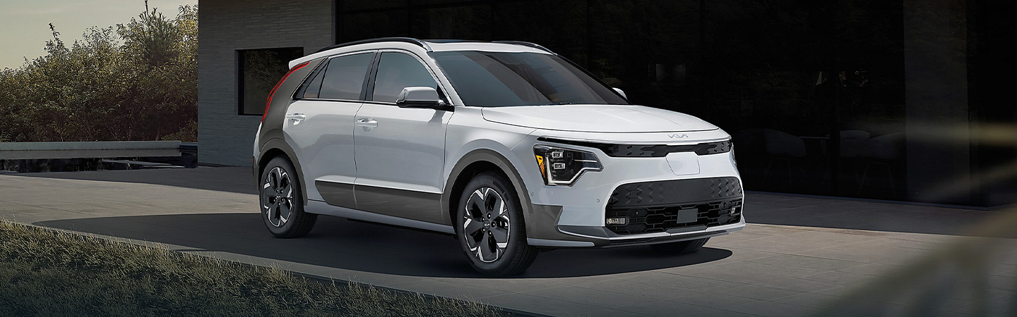2023 Kia Niro EV slider1