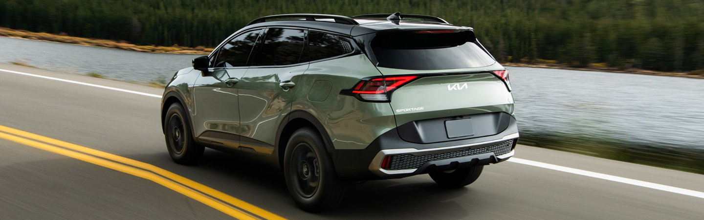 2024 Kia Sportage Specs side back in green colour