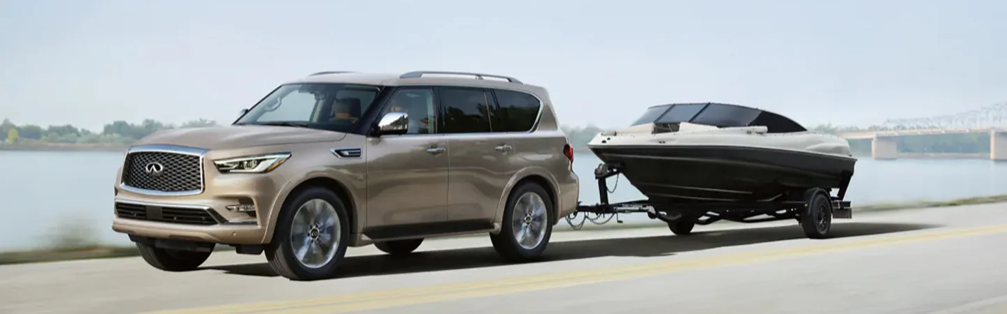 View of the grill of a 2023 INFINITI QX55